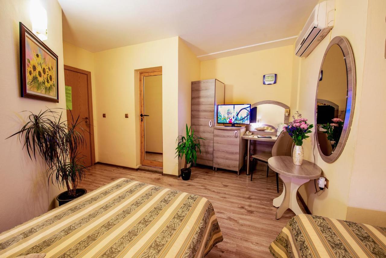 Hotel Color Varna Luaran gambar