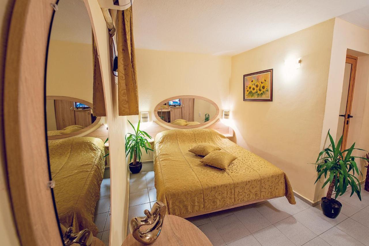 Hotel Color Varna Luaran gambar