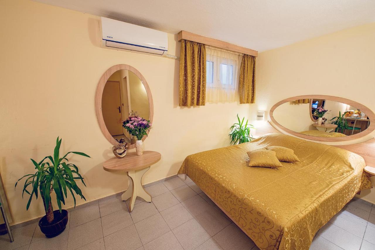 Hotel Color Varna Luaran gambar