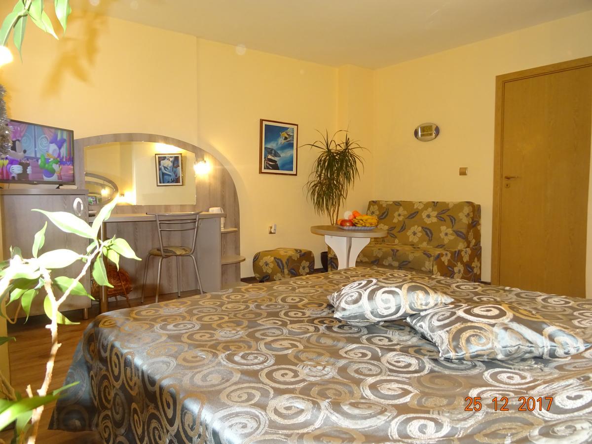 Hotel Color Varna Luaran gambar